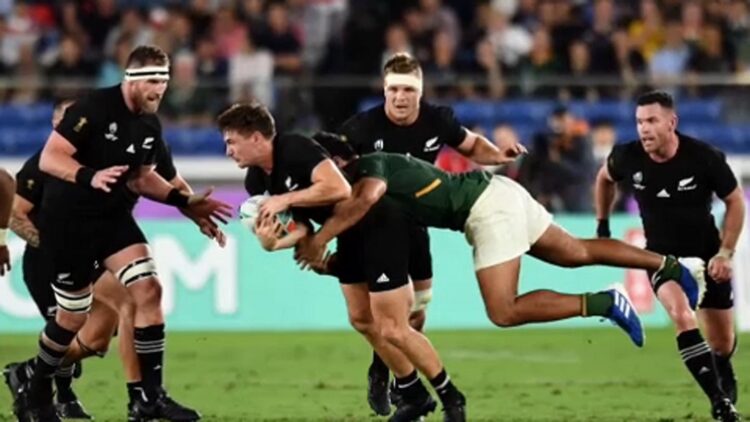 Più di 35.000 spettatori sono attesi al cracker di rugby in Nuova Zelanda.